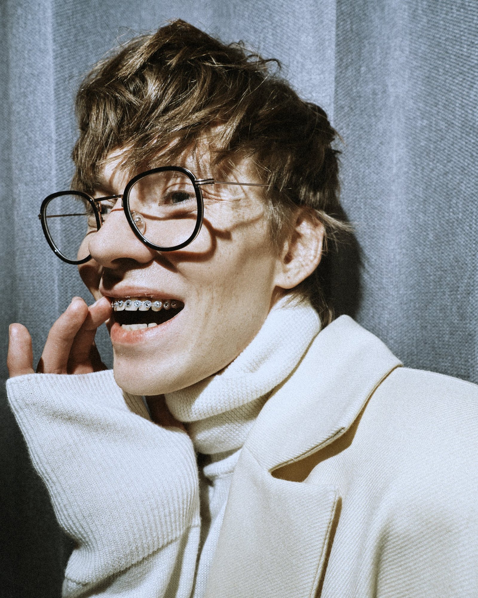 1615967317027305 look2 1 3