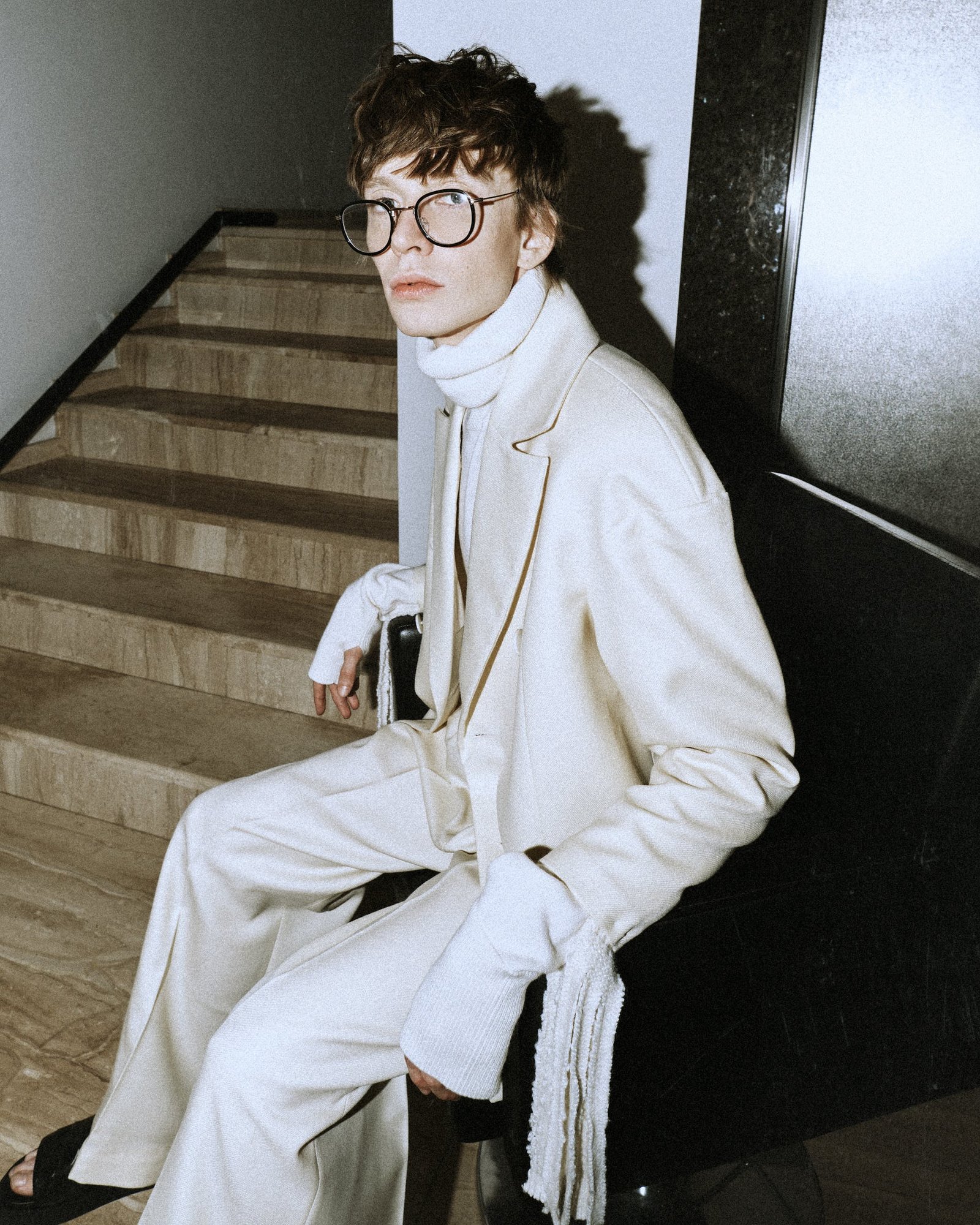 1615967378011512 look2 1 8