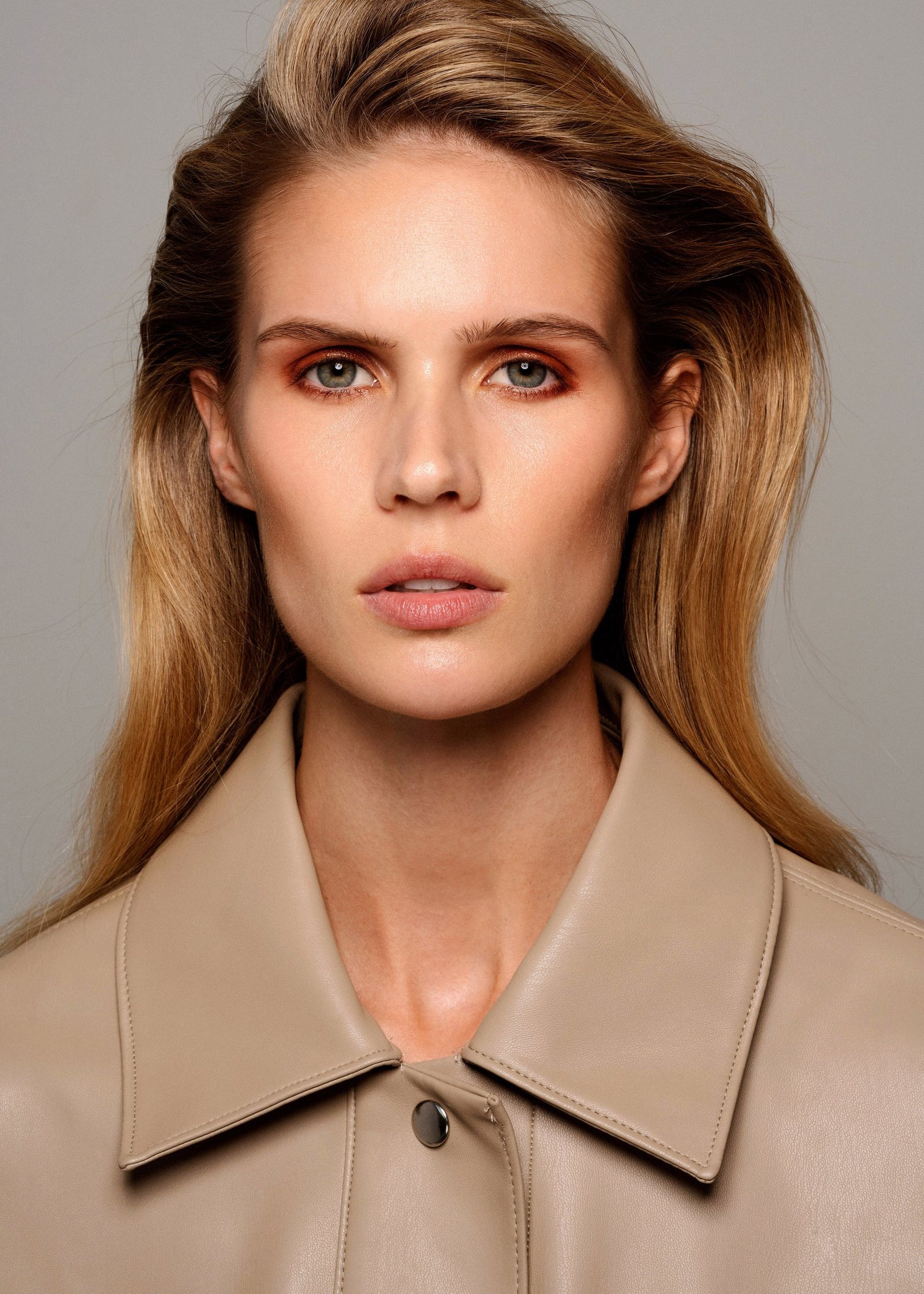 1621005669904629 look 3.3