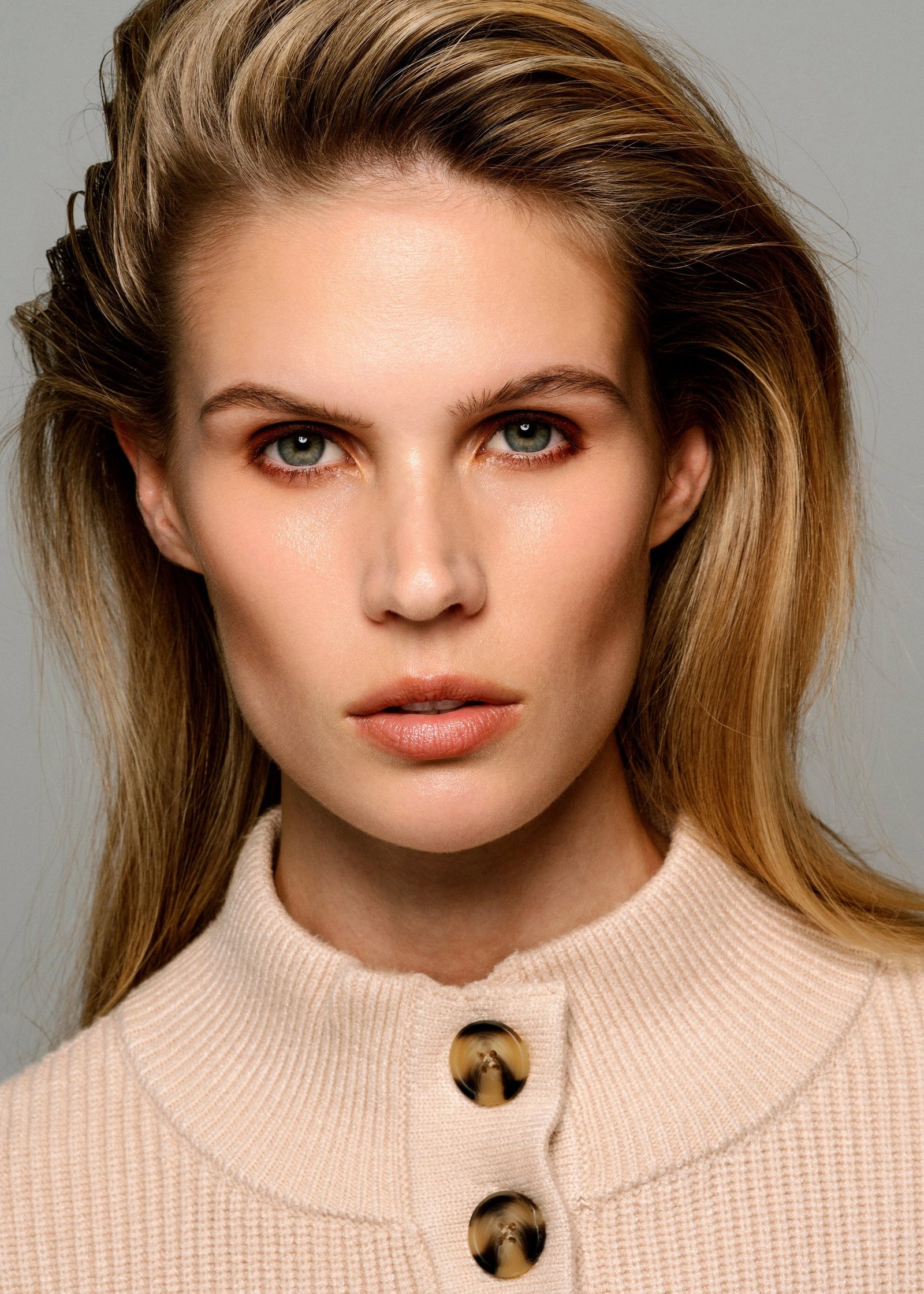 1621005770307498 look 5.1