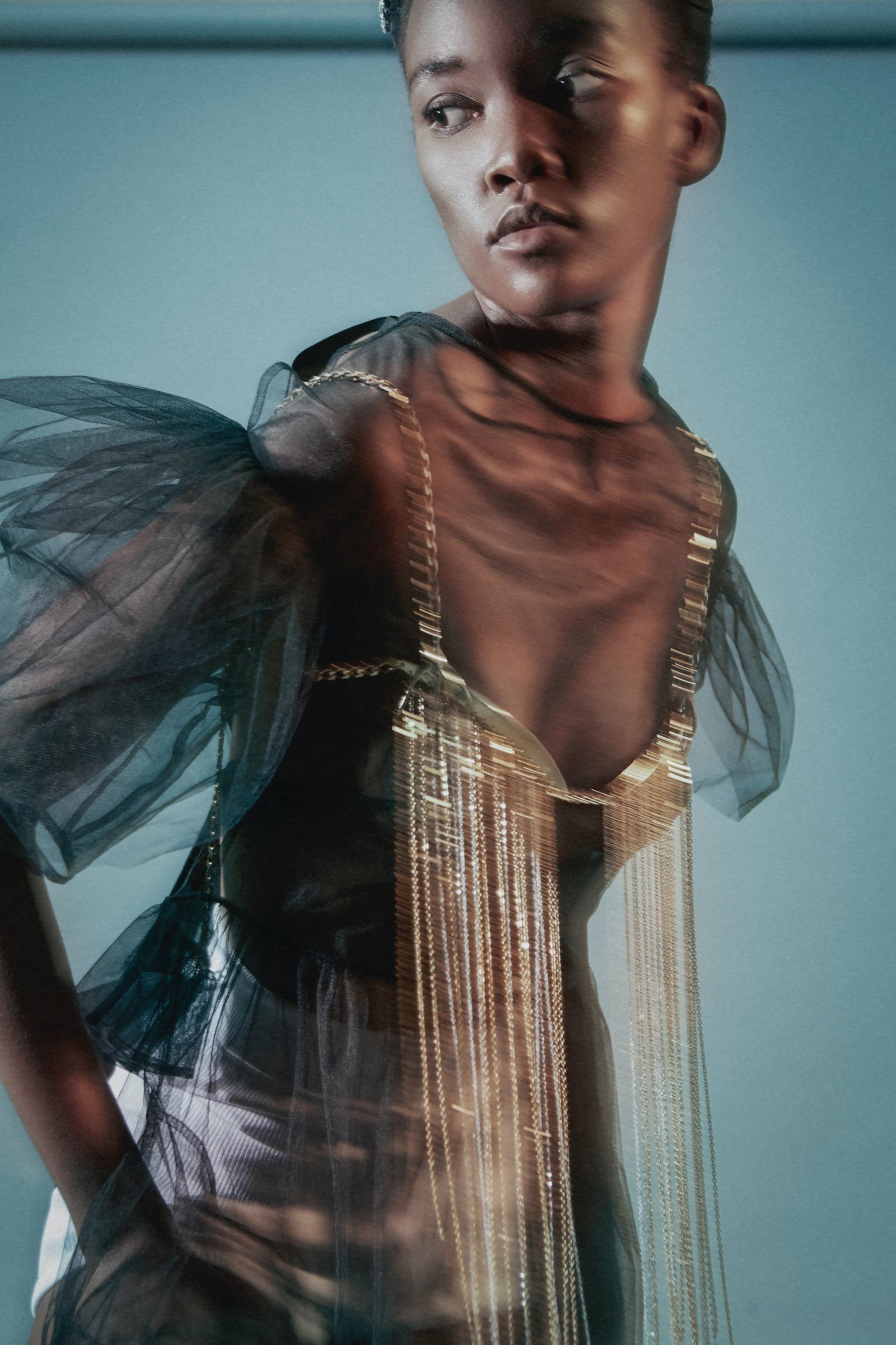 1625765117522679 light catcher editorial look1