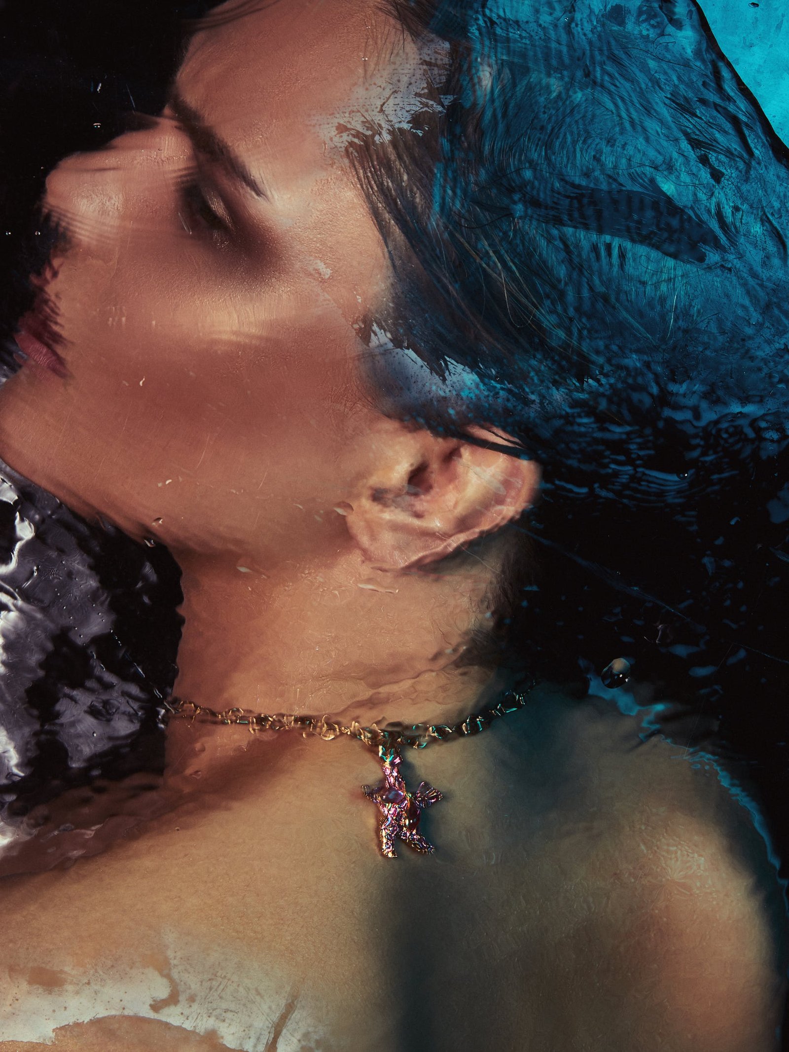 1625814008451603 look5