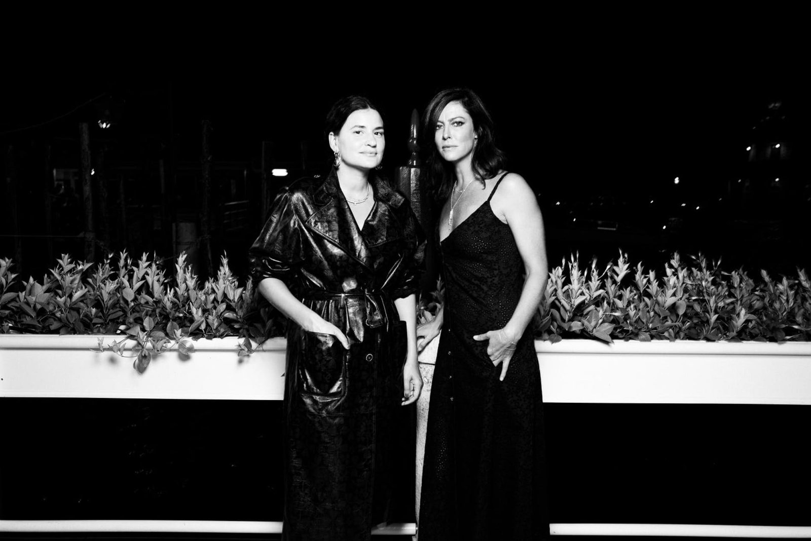 1630936625968828 chanel marie louise khondji anna mouglalis chanel mostra di venezia 2021 2 ld
