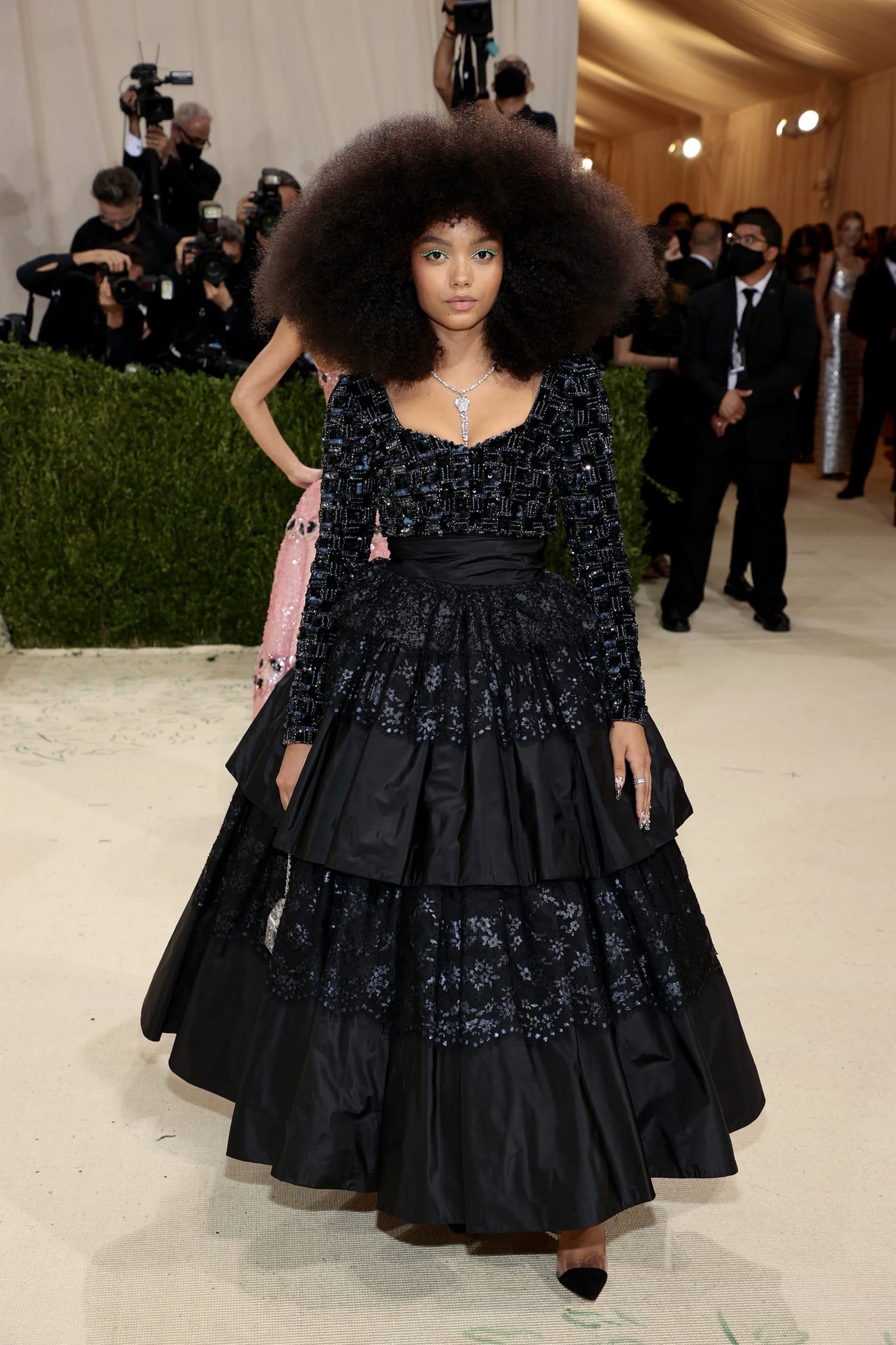 1631618932207044 chanel whitney peak chanel 2021 met gala  september 13th 3 ld