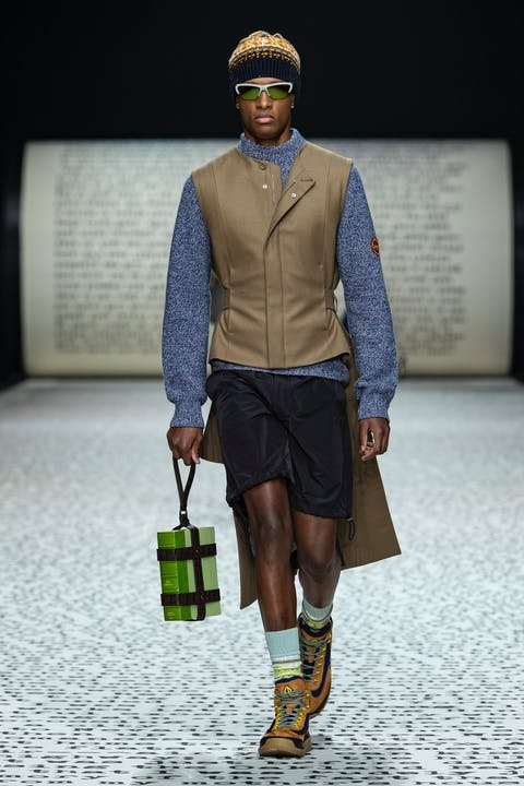 DIOR_MEN_FALL_2022_LOOK_2.JPG