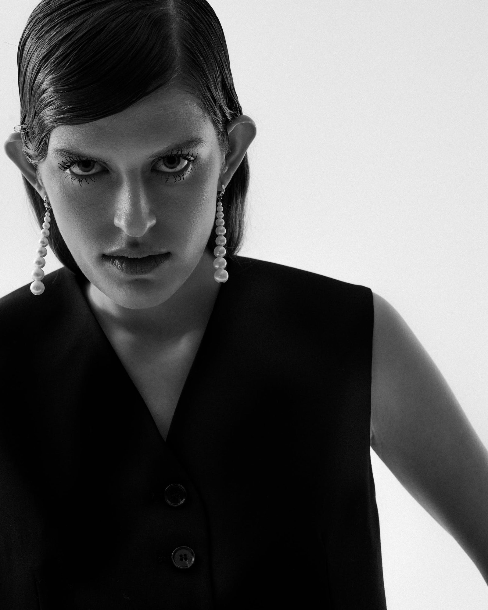 1642166743441078 outfit 03