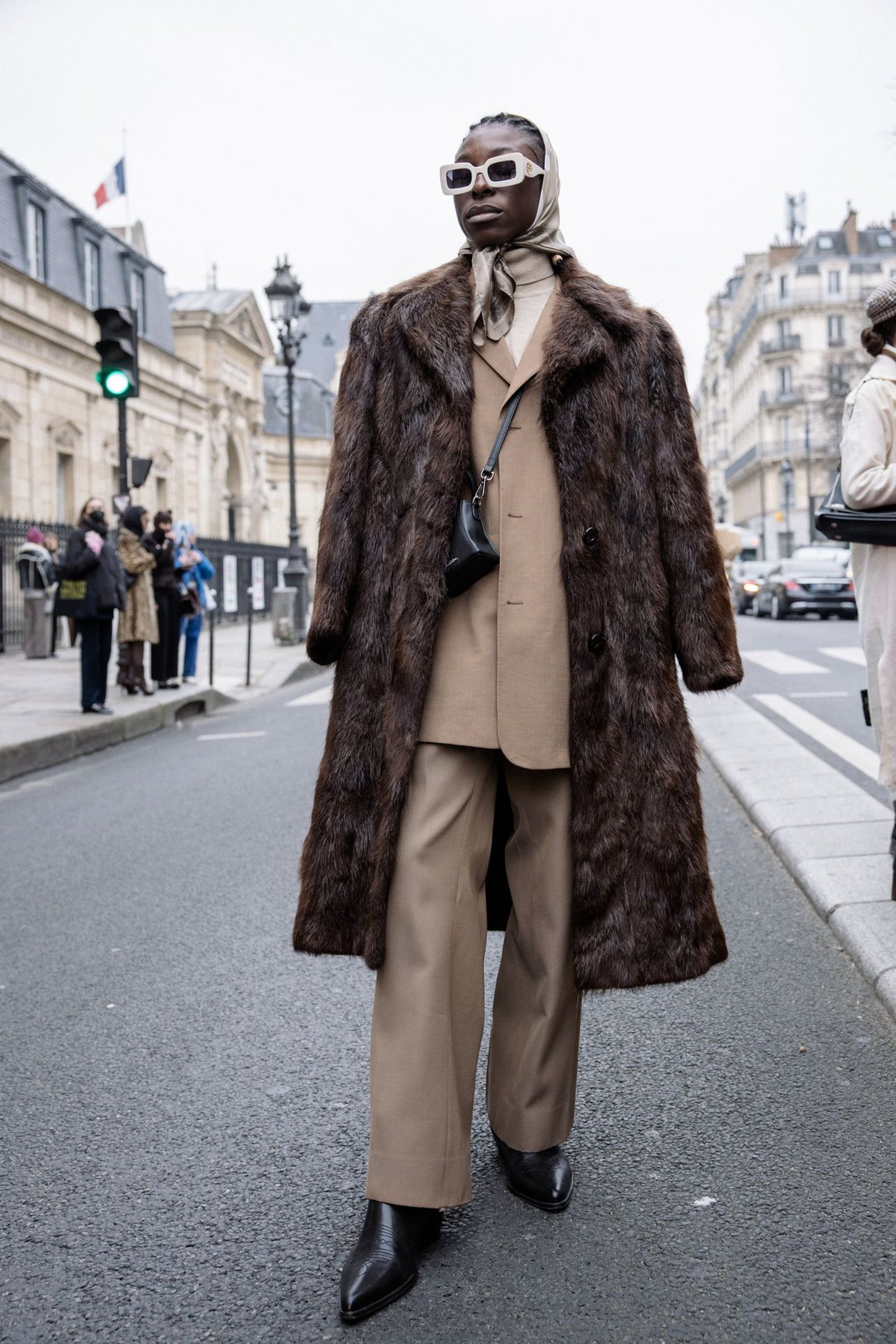 1644223966360051 2dayfashionweek22 262 pfw l officiel monaco