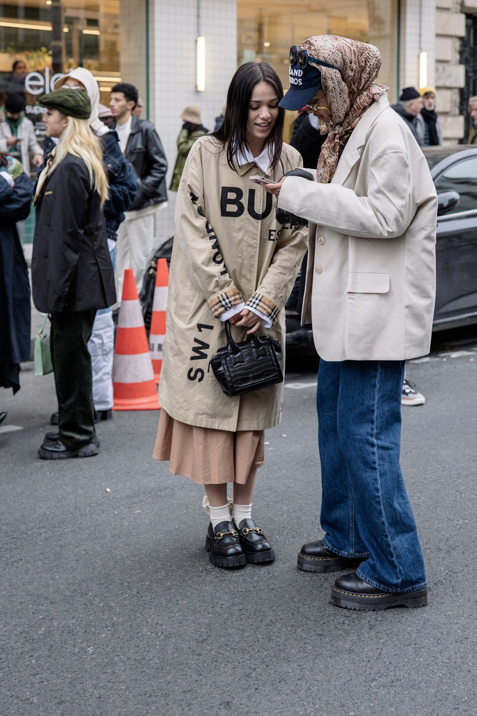 1644223977224436 2dayfashionweek22 268 pfw l officiel monaco