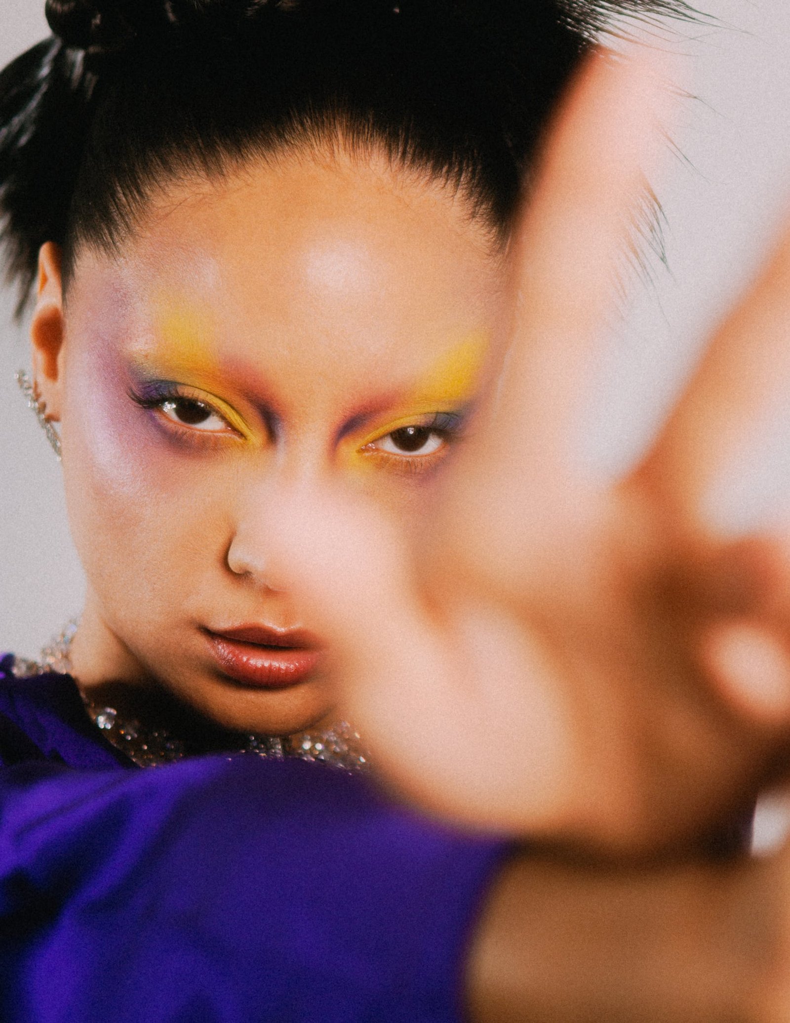 1646040207364518 look06 02