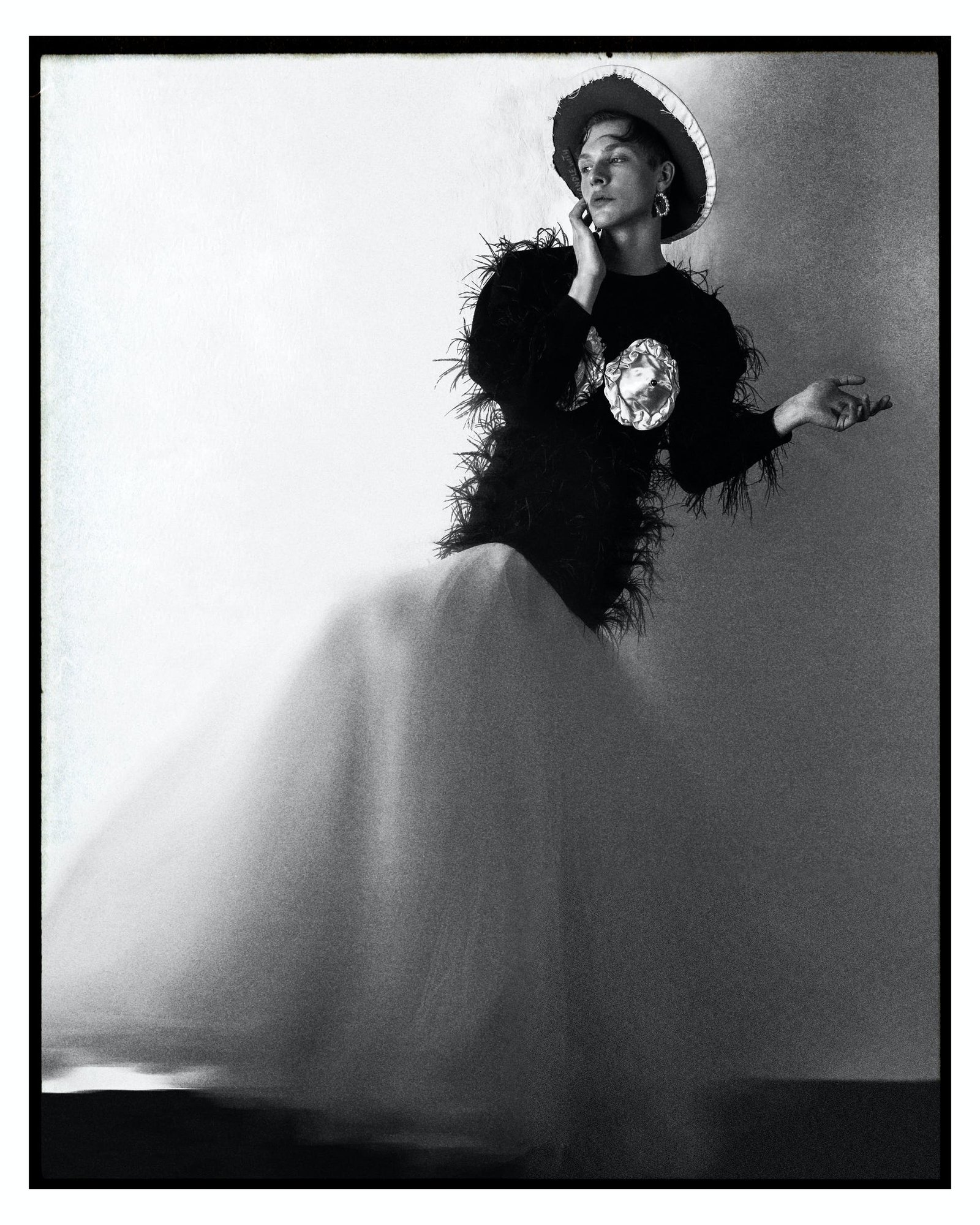 1646041851245199 12c